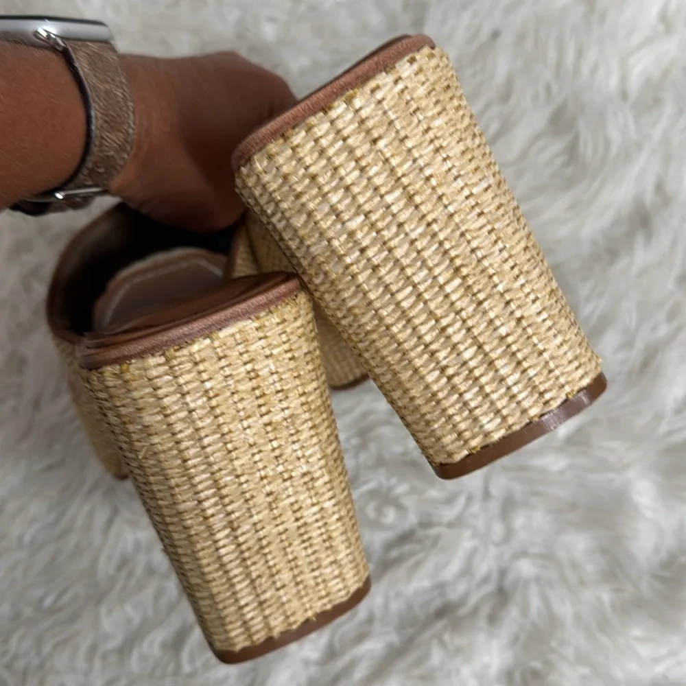 BERNARDO KENNY RAFFIA PLATFORM HEEL SANDALS